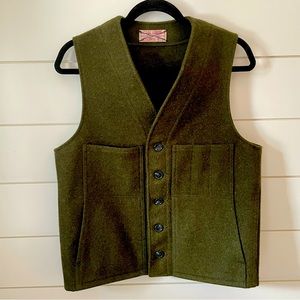 Filson Mackinaw Wool Vest Men’s Medium Green.